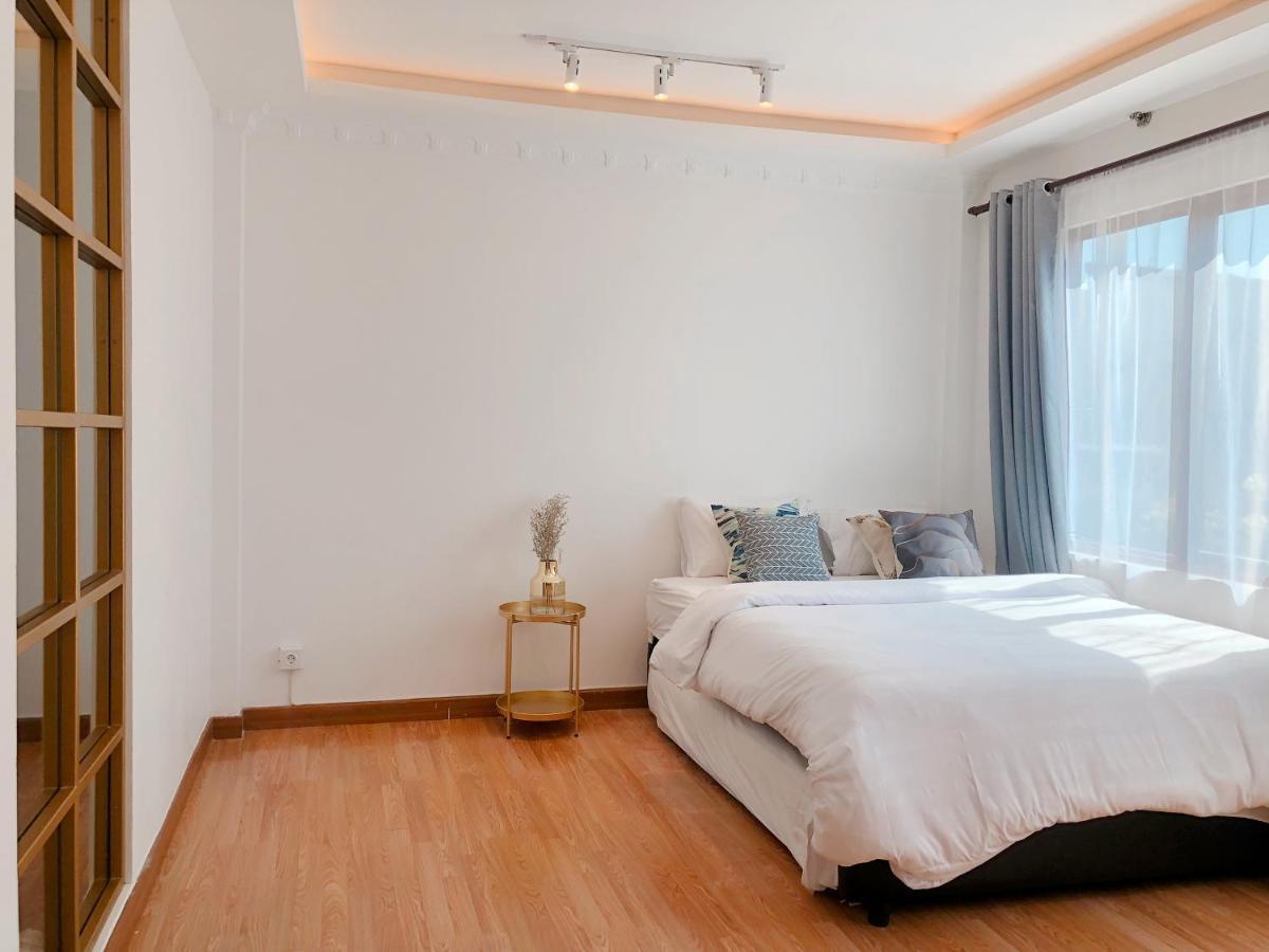Youre At - Grand Setiabudhi Apartment Bandung Buitenkant foto