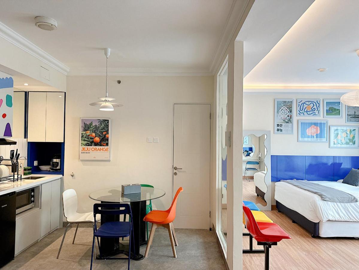 Youre At - Grand Setiabudhi Apartment Bandung Buitenkant foto